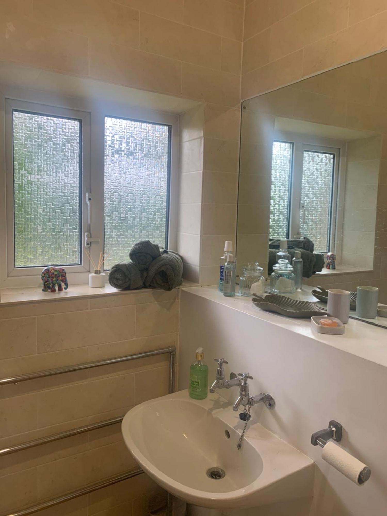Newly Refurbished One Bedroom With Additional Sofa Bed Self Contained Flat In Garden Abbots Langley Eksteriør bilde